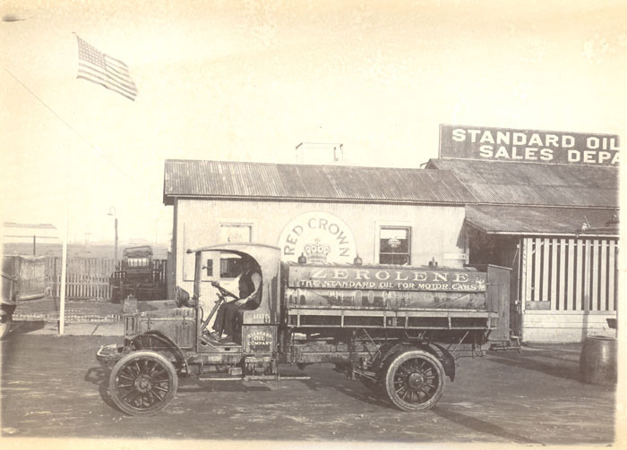 III-1-0404-StanOil